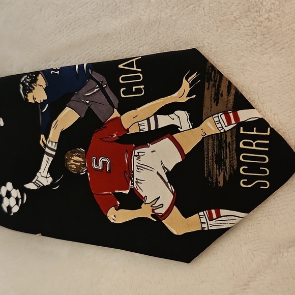 Vtg AMERICAN SPORTS 1970s Soccer Themed Black Tie - Picture 3 of 8